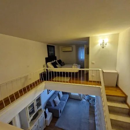 Apartment Luxury Archimede 80 *