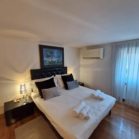 Apartment Luxury Archimede 80 Rome