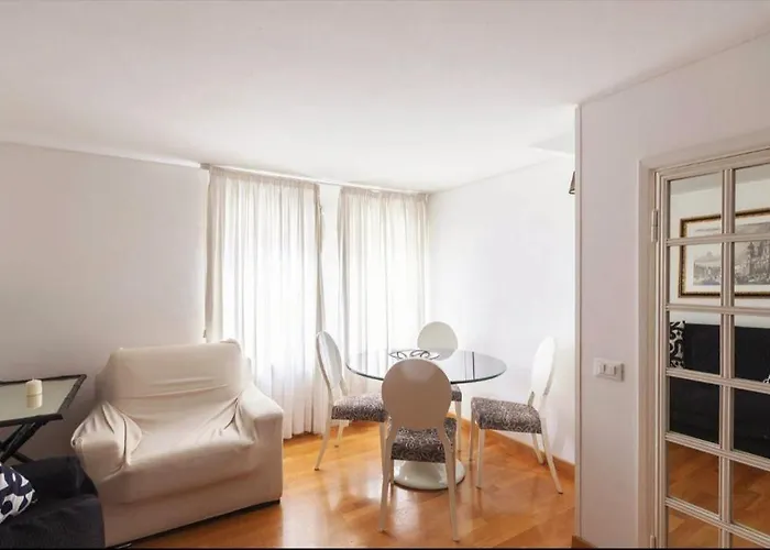 Luxury Archimede 80 Róma